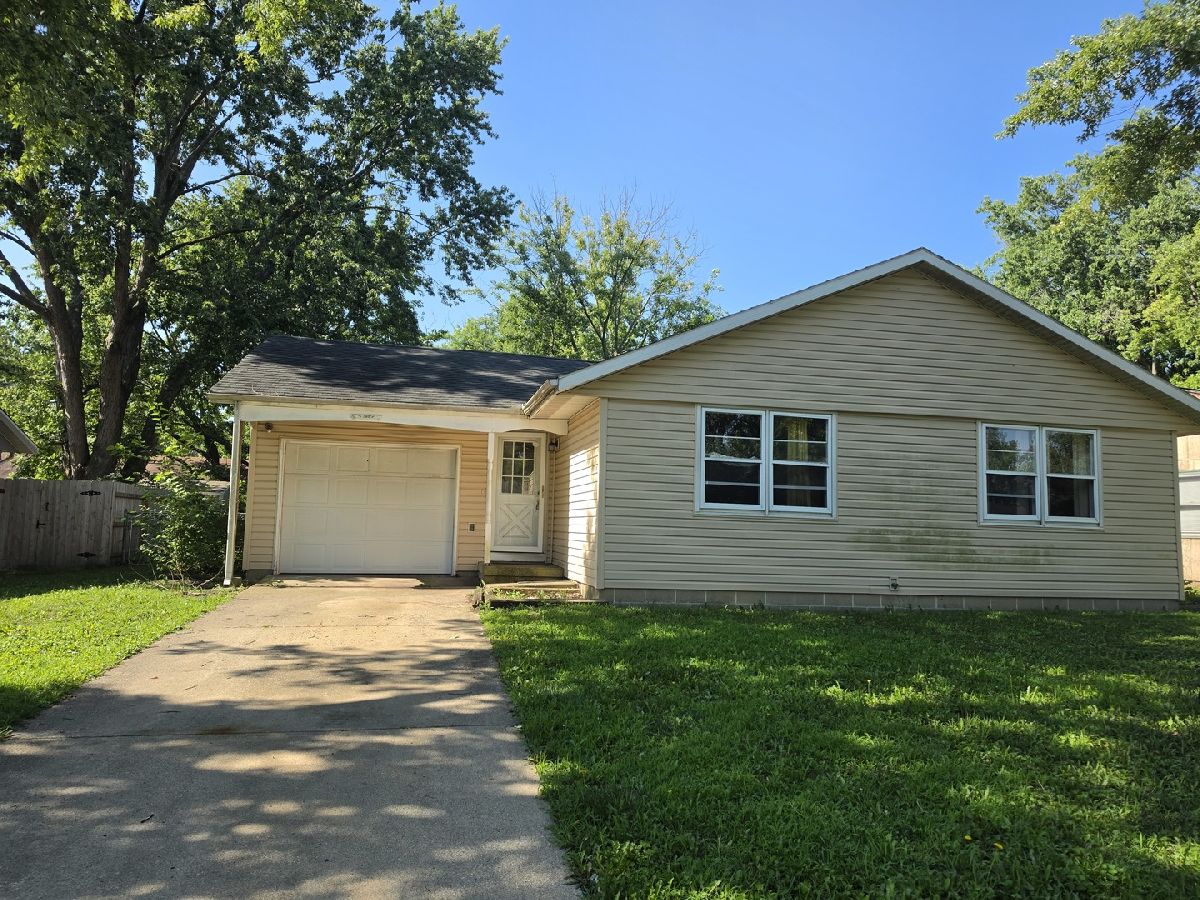  For Sale Champaign Illinois, 3201 John Street