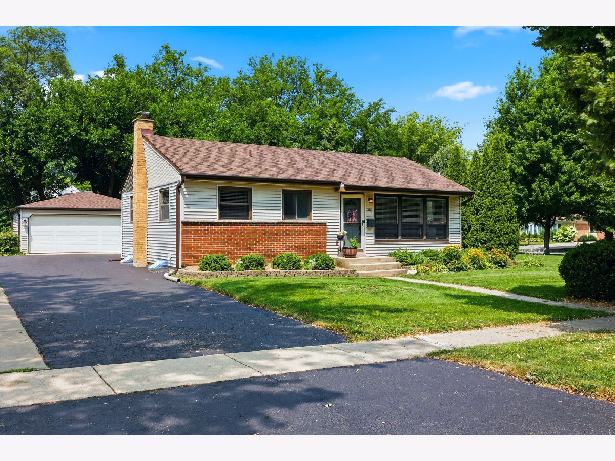  For Sale Itasca Illinois, 202 Bonnie Brae Avenue