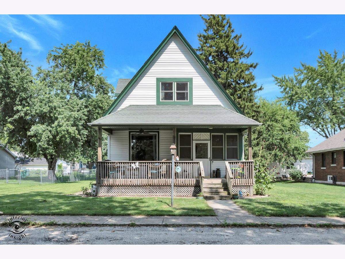  For Sale Manhattan Illinois, 330 Park Street