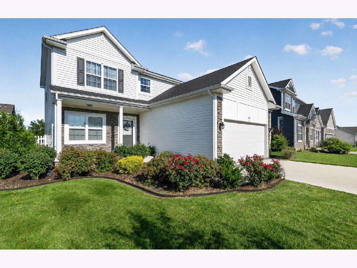 Homes For Sale Ashford Place Plainfield Illinois, 2102 Daly Lane