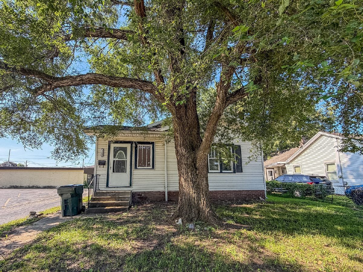  For Sale Danville Illinois, 1104 Williams Street