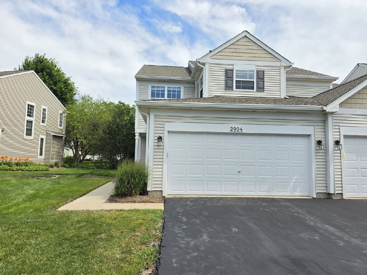 Townhomes & Condos Rented Windridge Naperville Illinois, 2904 Rutland