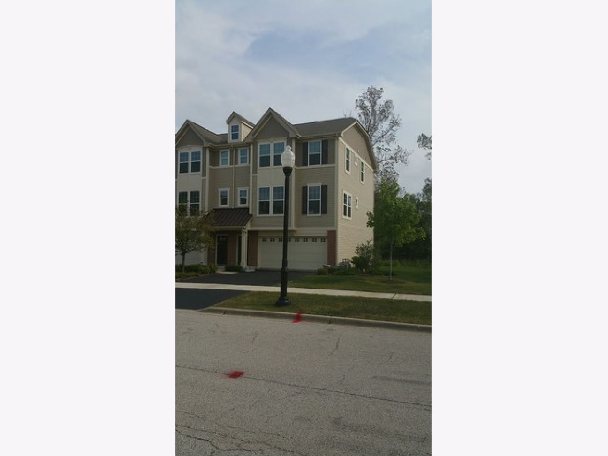  For Rent Aurora Illinois, 3469 Bradbury