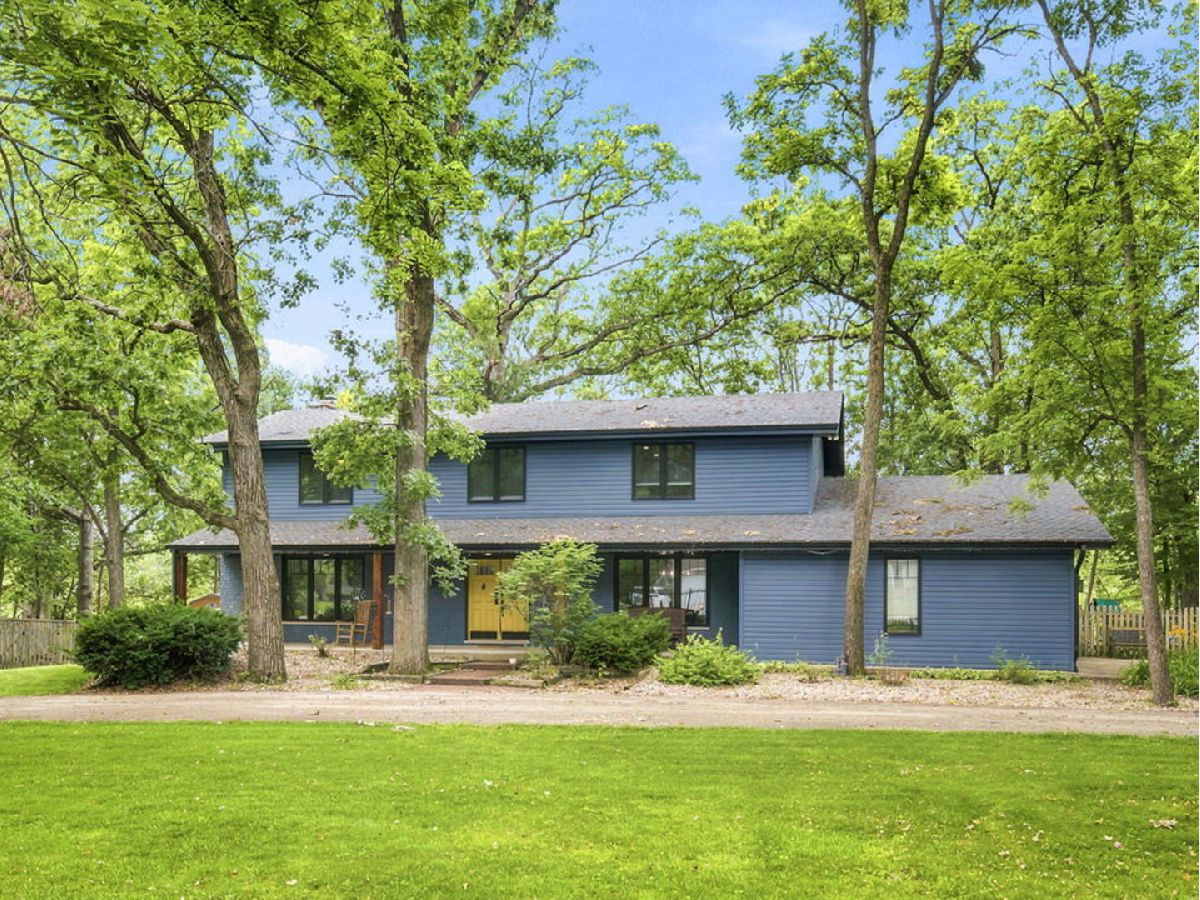  For Sale Shorewood Illinois, 22220 Eastcliff Drive
