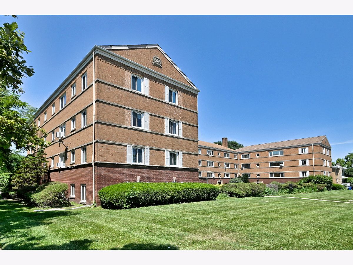  For Sale River Forest Illinois, 1112 Harlem Avenue