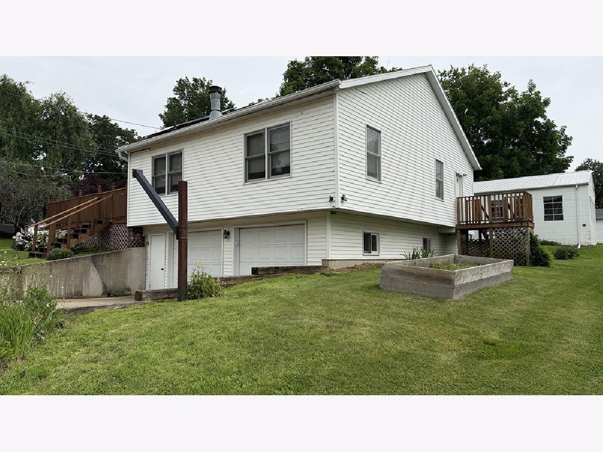  For Sale Polo Illinois, 409 Barber Avenue