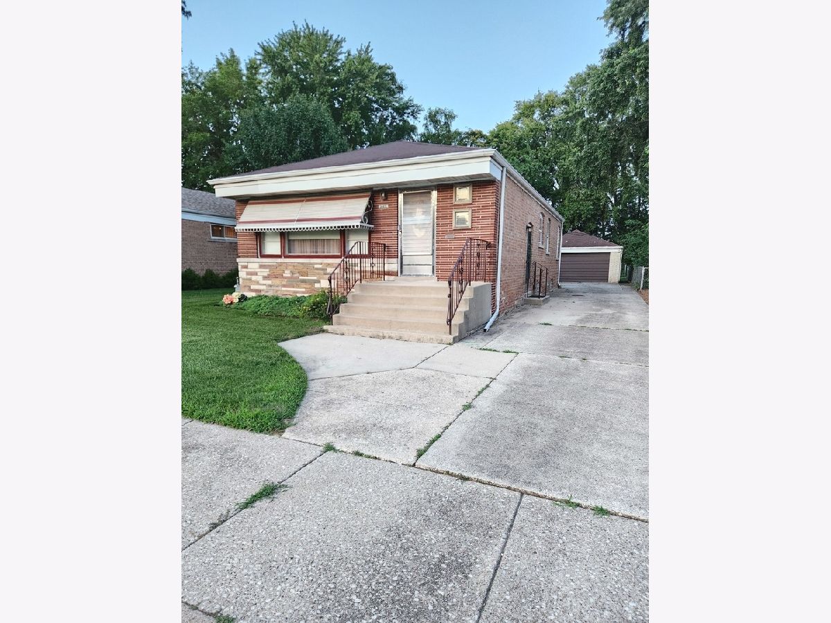  For Sale Burnham Illinois, 14415 Saginaw Avenue