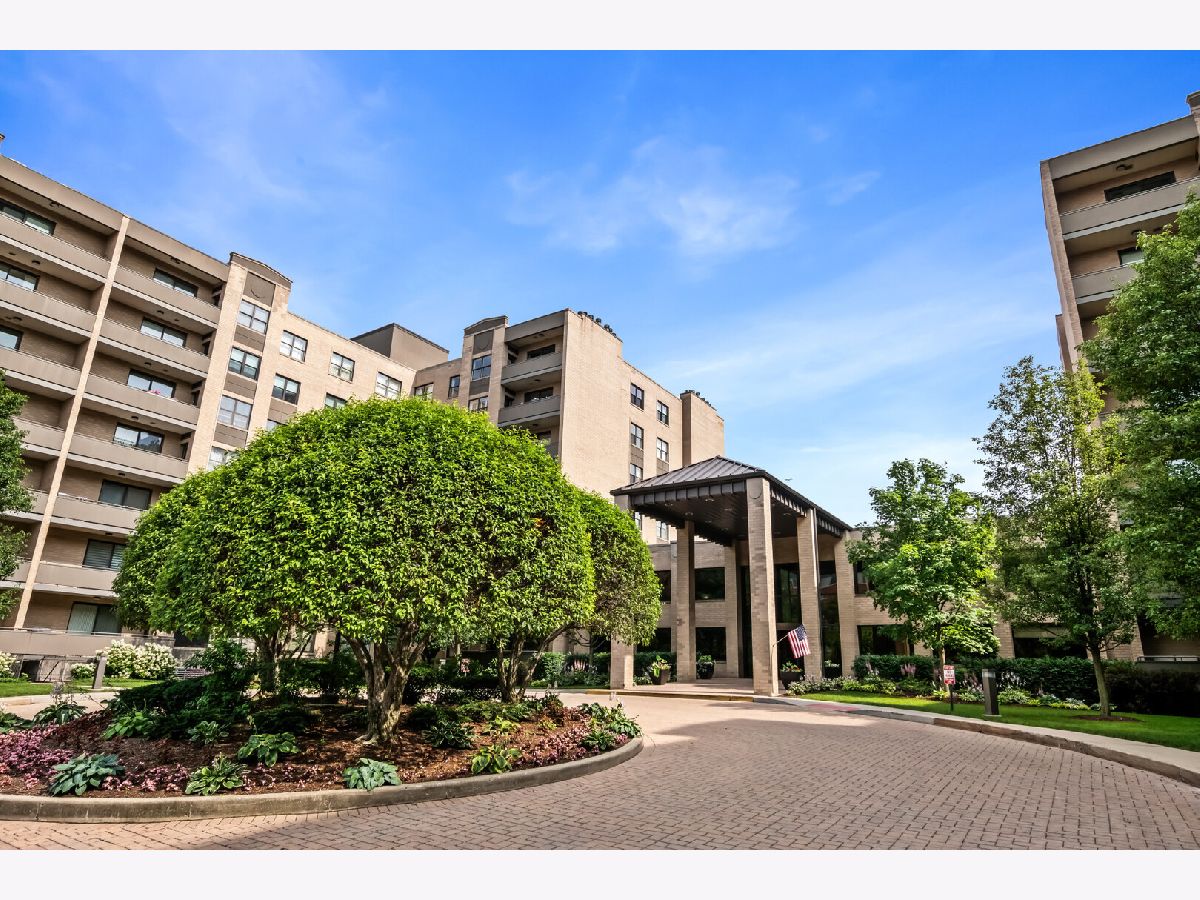  For Sale Lincolnwood Illinois, 4545 Touhy Avenue