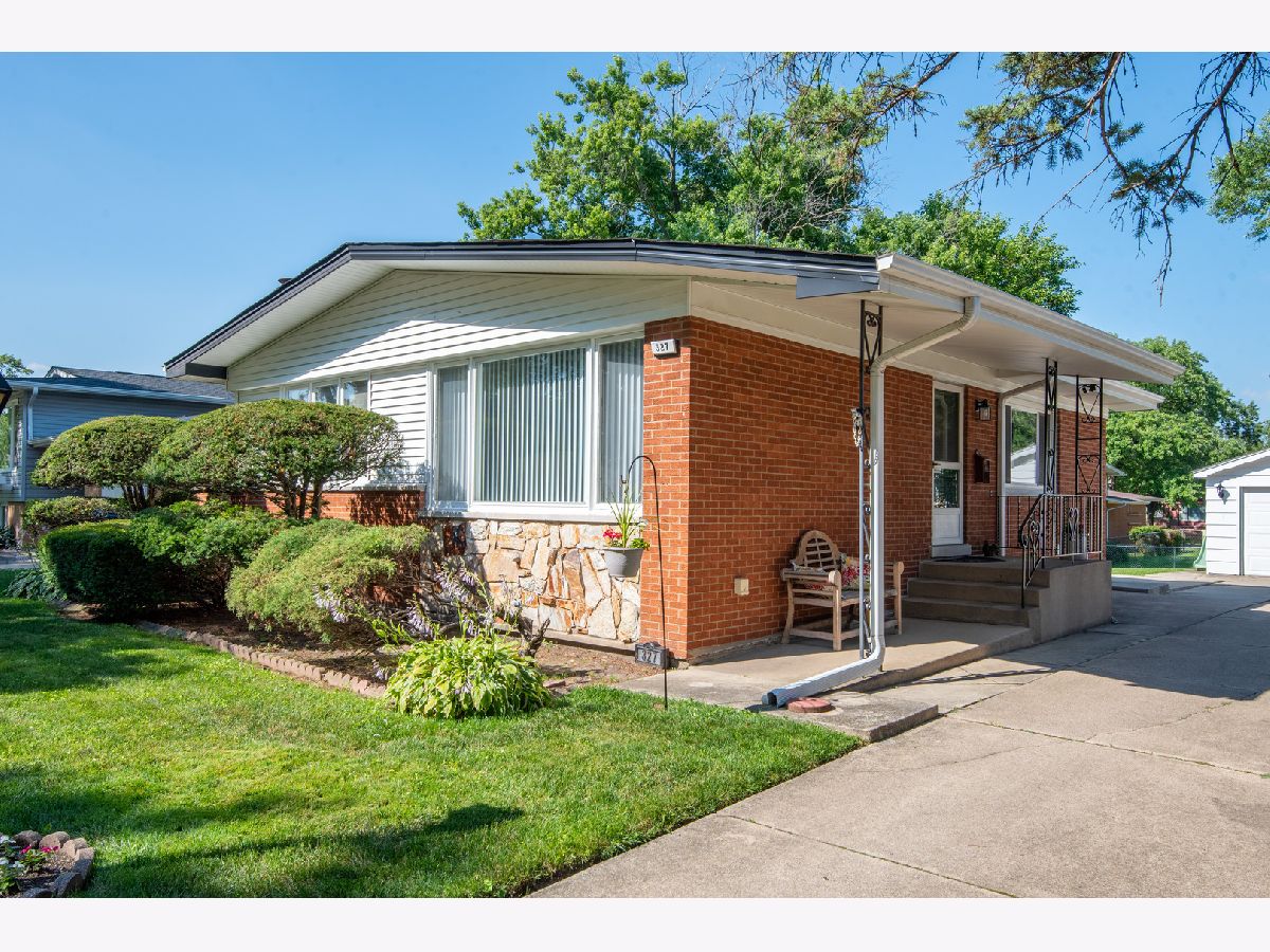  For Sale Glenwood Illinois, 327 Holly Court