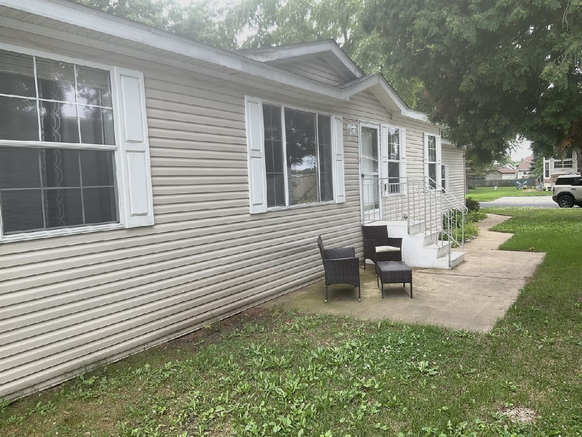 Subdivision For Sale Greenview Estates Belvidere Illinois, 406 Spruce Drive