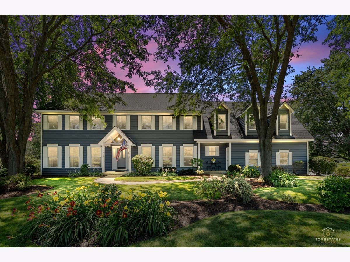  For Sale Spring Grove Illinois, 1513 Applewood Lane
