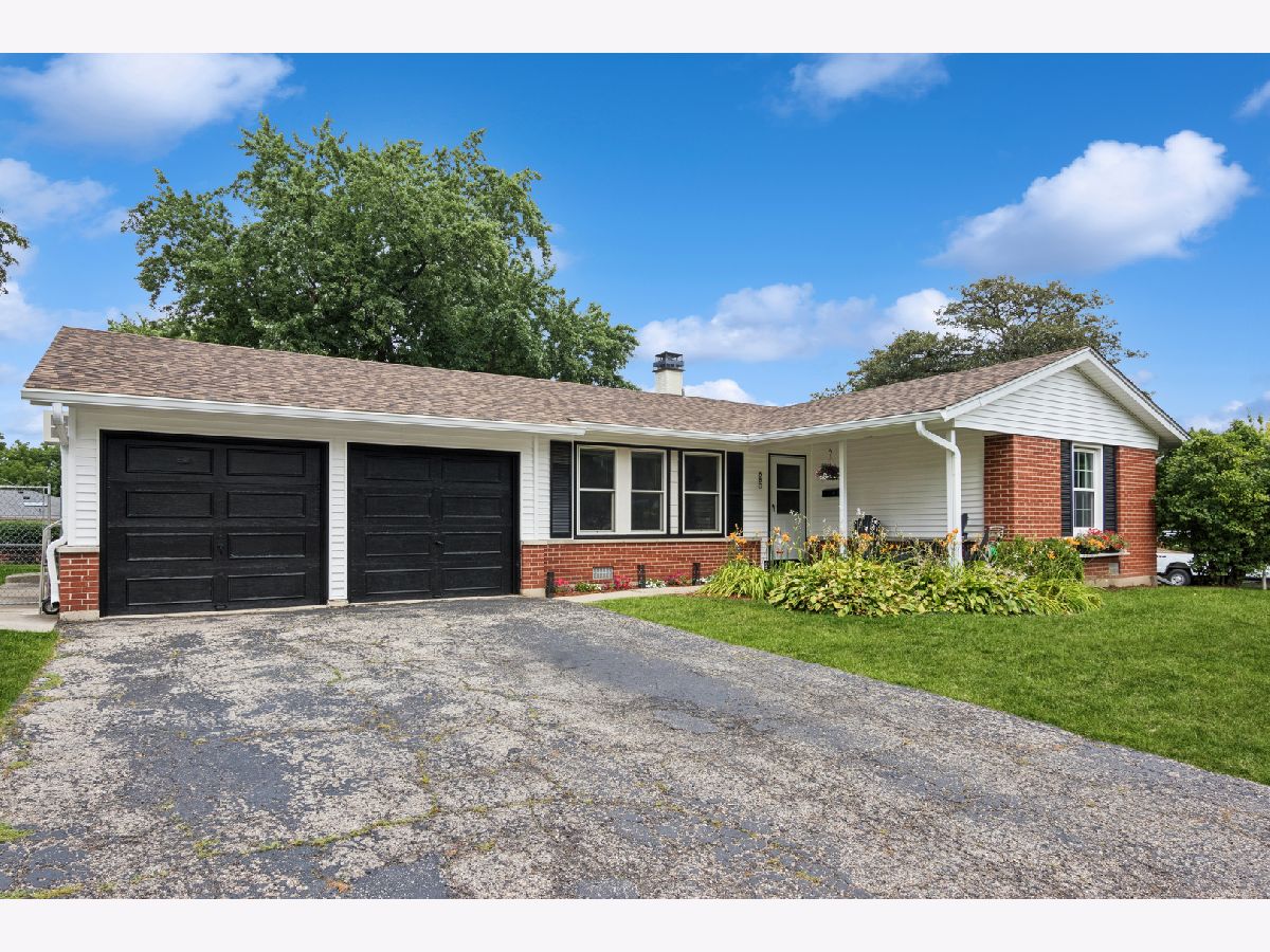 Homes For Sale Centex Elk Grove Village Illinois, 680 Brantwood Court
