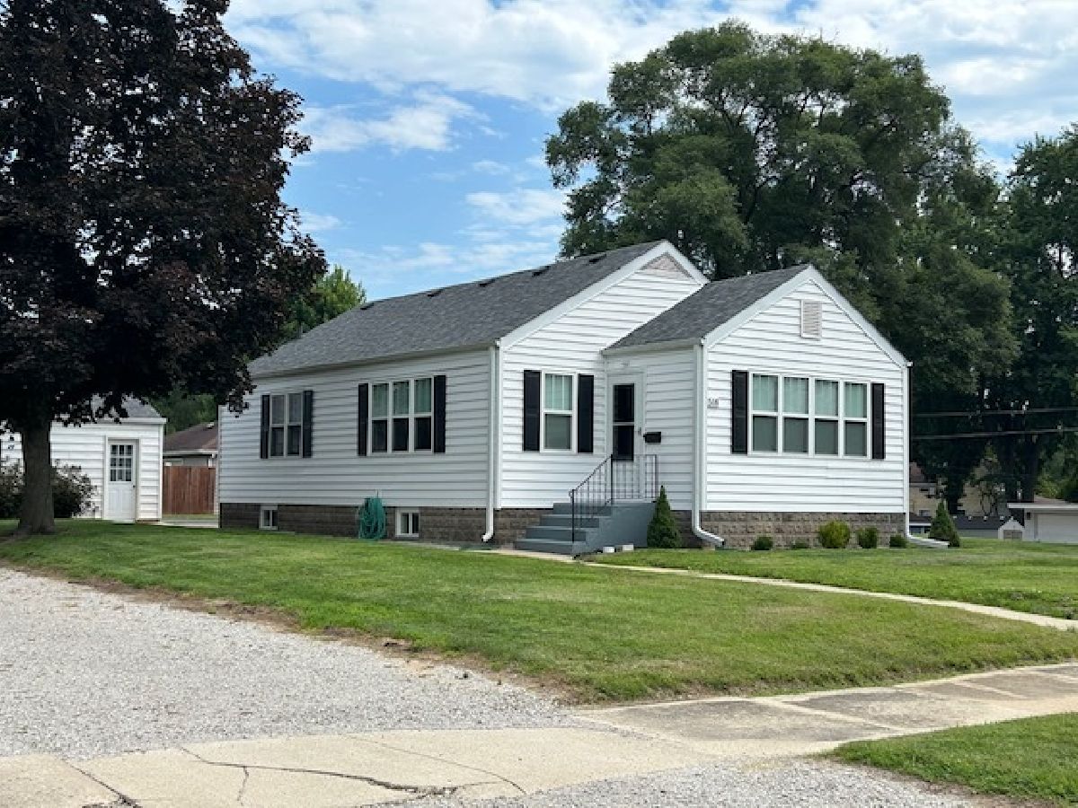  Rented Wilmington Illinois, 518 Bremer