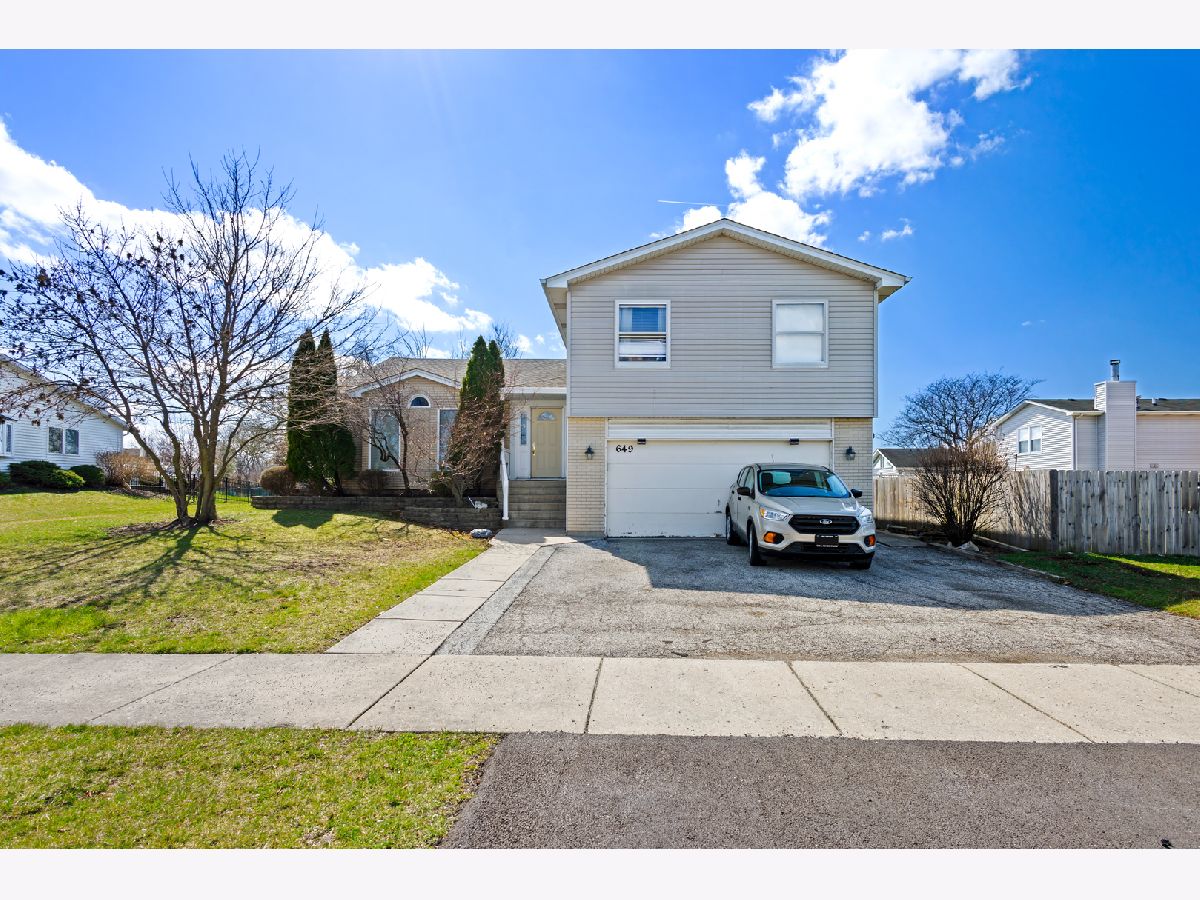  For Rent Carol Stream Illinois, 649 Hiawatha