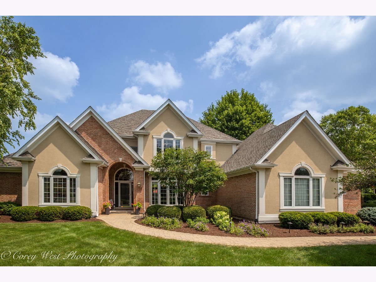  For Sale St Charles Illinois, 4N843 Woods Drive