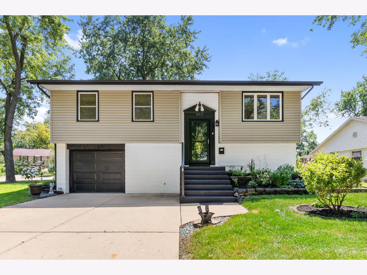  For Sale Streamwood Illinois, 543 Ridge Circle