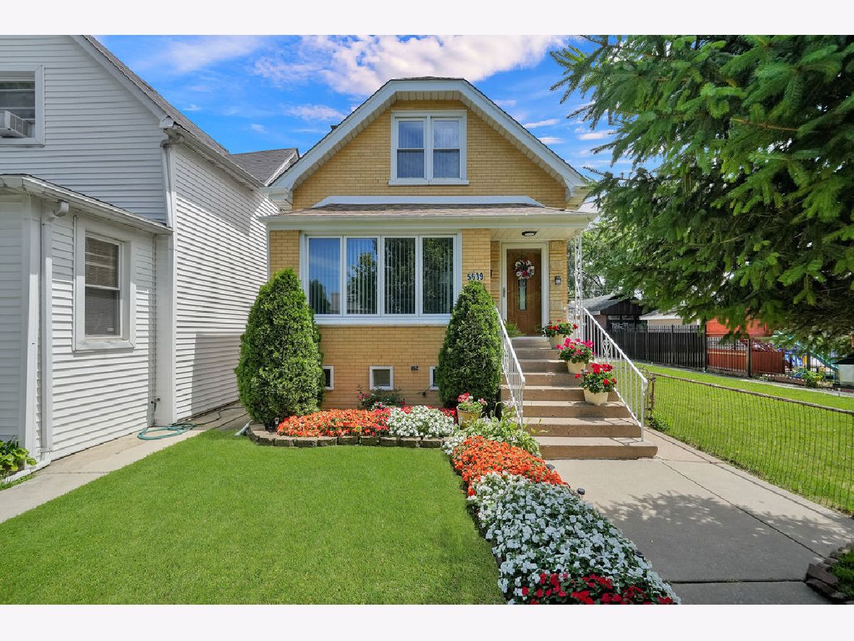  For Sale Chicago Illinois, 5639 Christiana Avenue