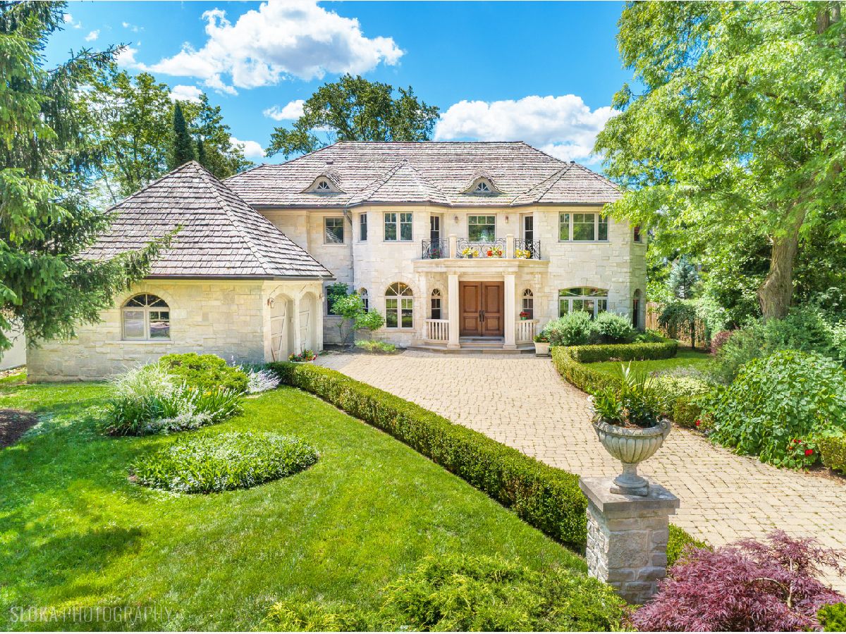  For Sale Glenview Illinois, 1009 Kings Lane