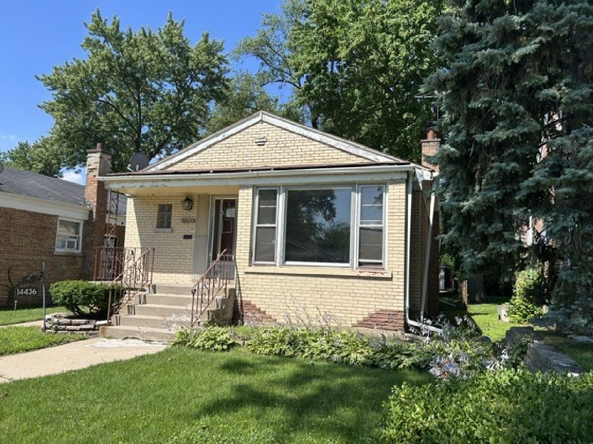  For Sale Riverdale Illinois, 14436 Michigan Avenue