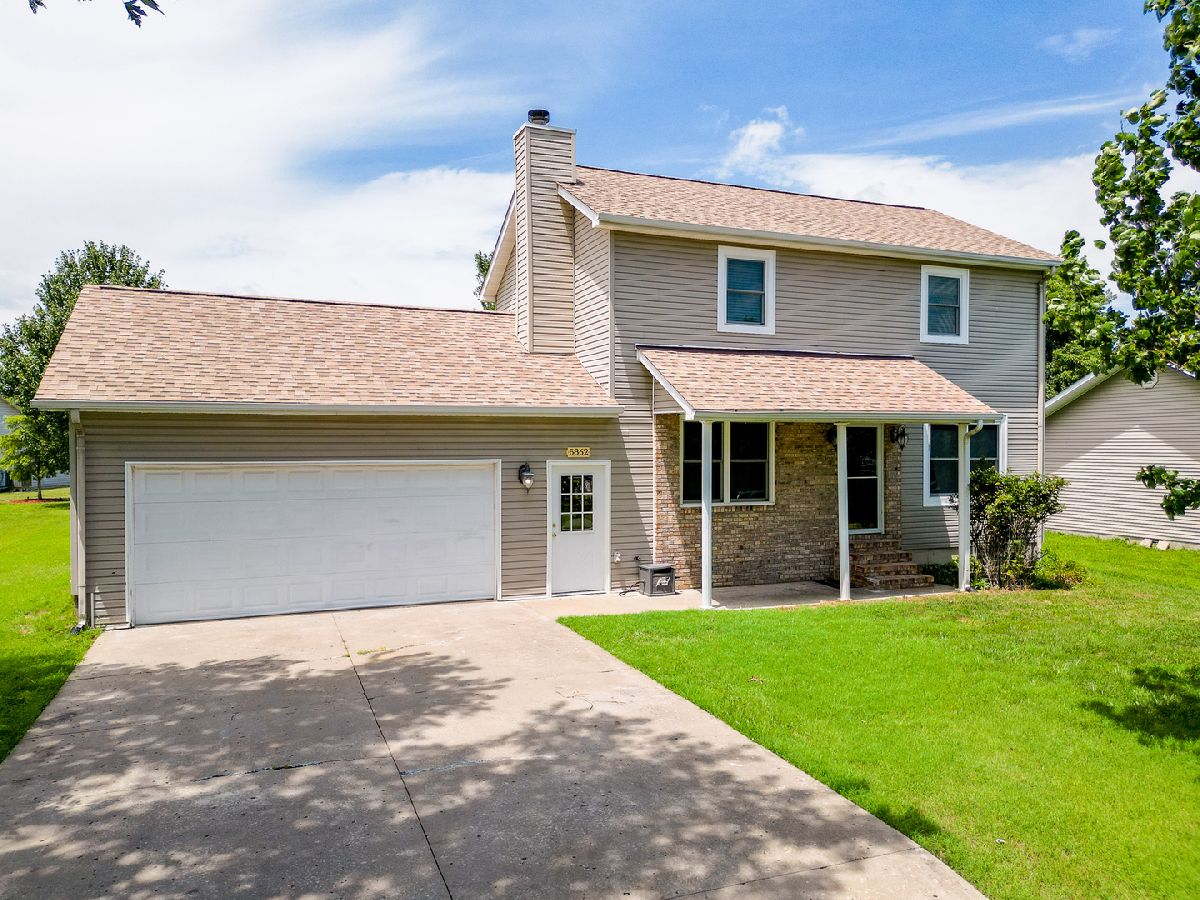  For Sale Carterville Illinois, 5862 Winterset Drive