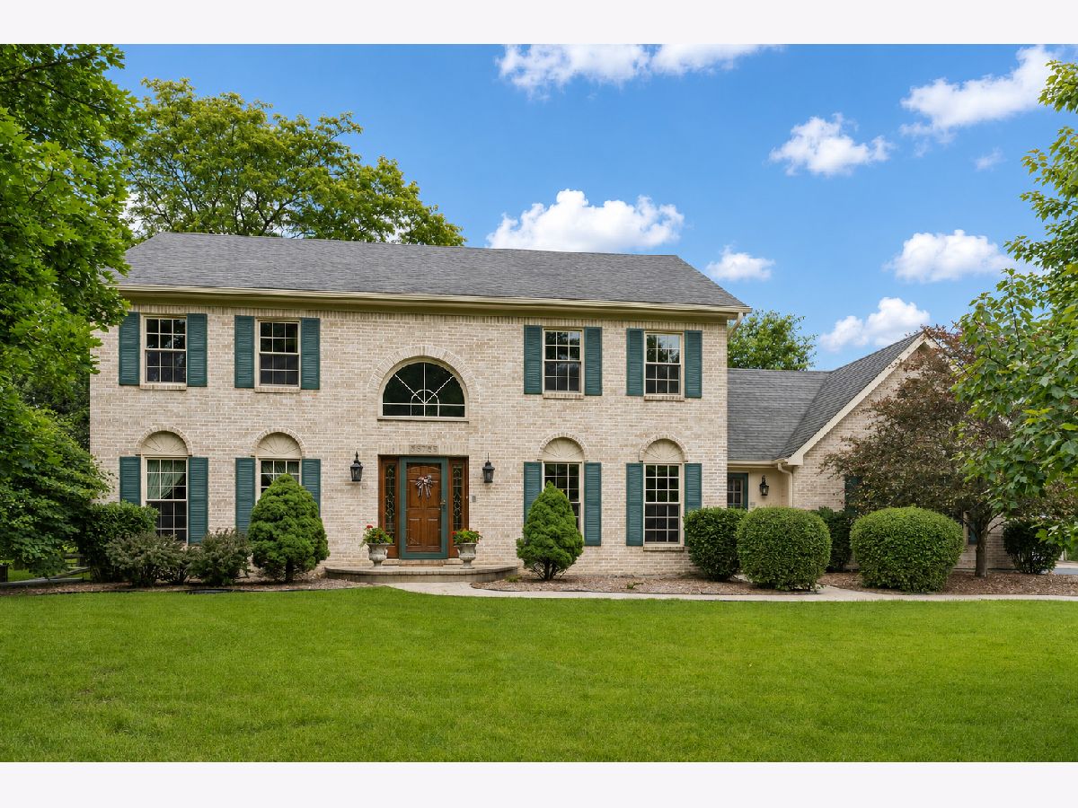 Homes For Sale Wayewood Naperville Illinois, 8S765 Singletree Lane