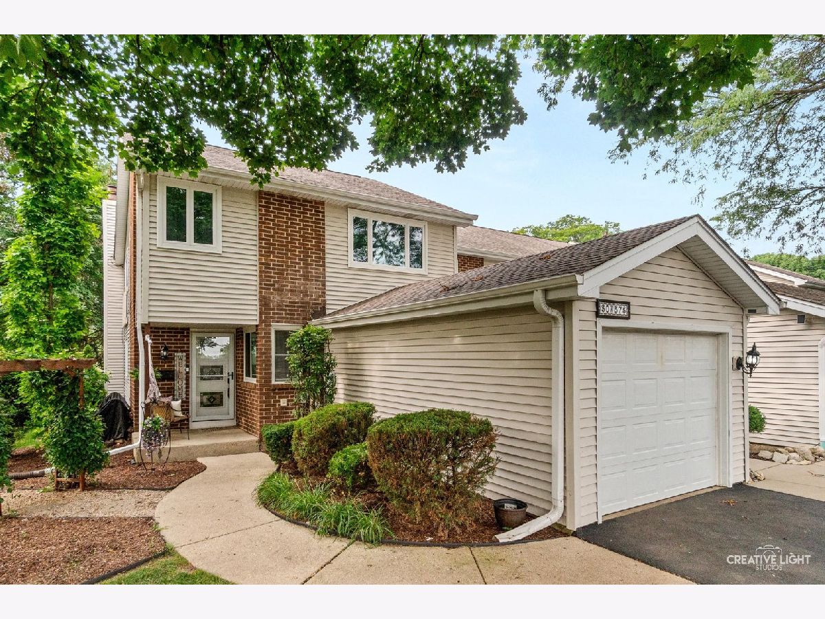  For Sale Naperville Illinois, 30W375 Pinehurst Drive