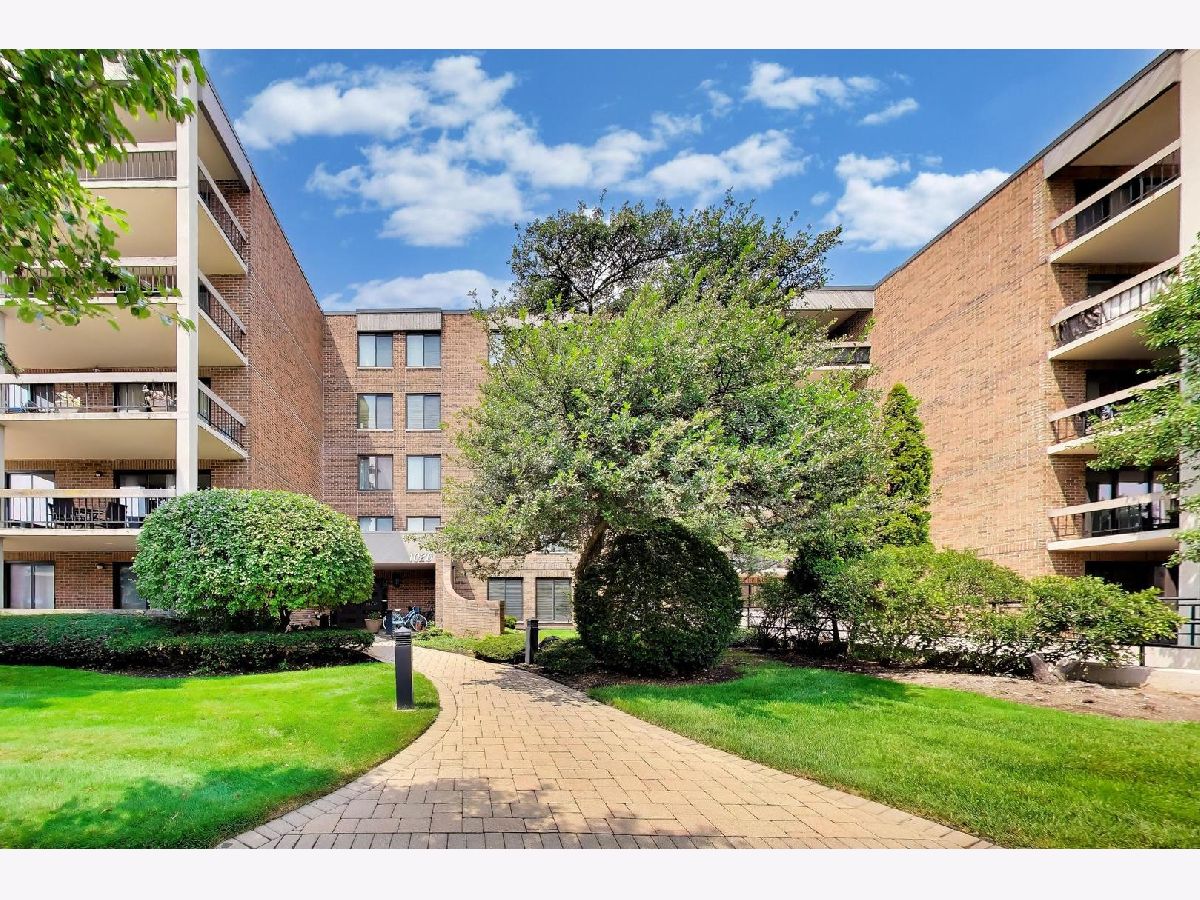  For Sale River Forest Illinois, 1020 Harlem Avenue