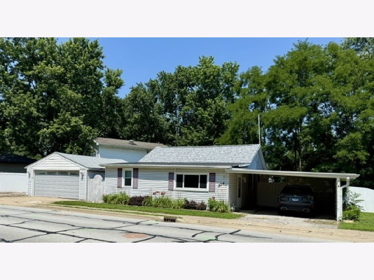  For Sale Mahomet Illinois, 304 Franklin Street