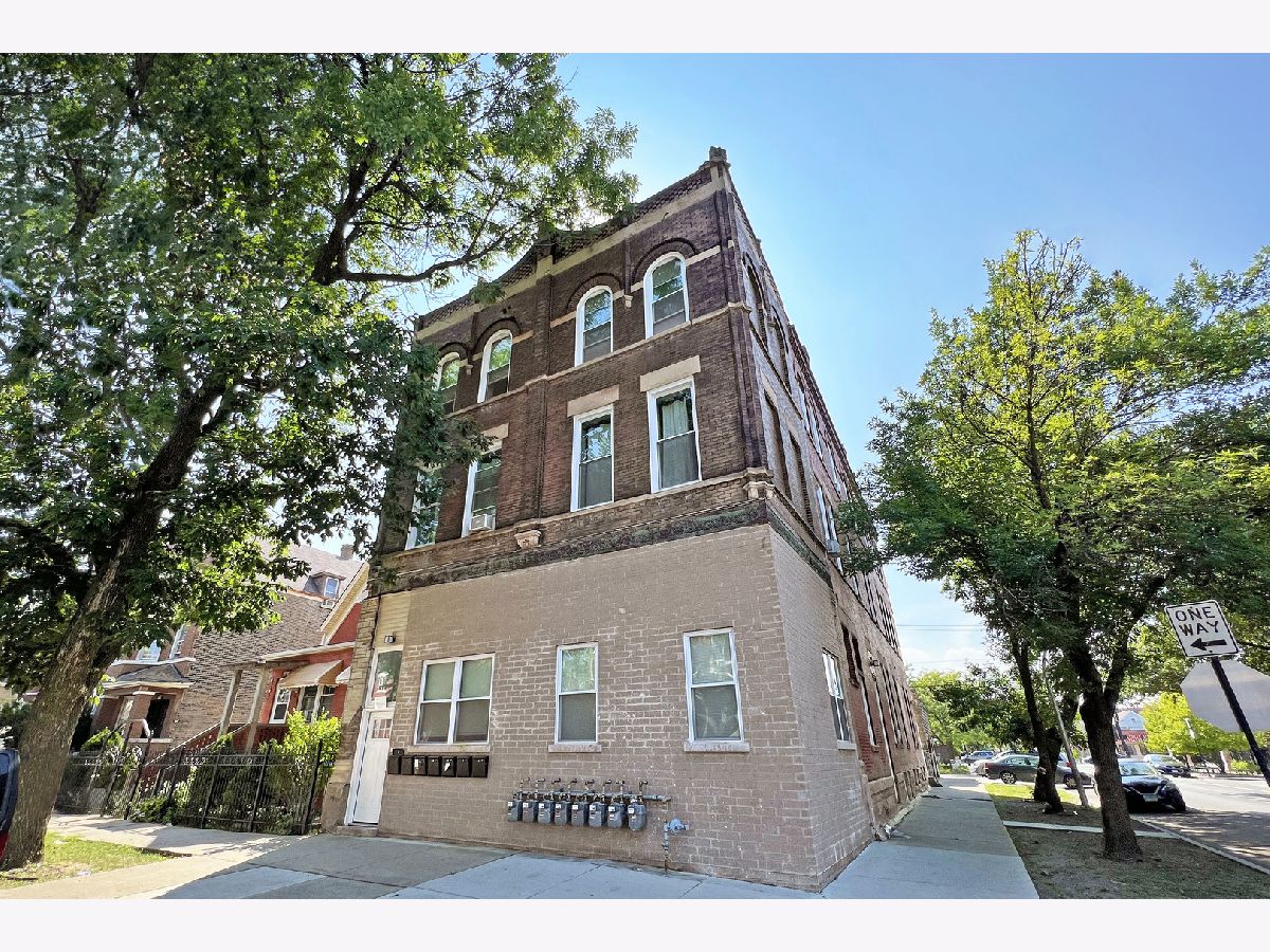  For Rent Chicago Illinois, 2400 Troy