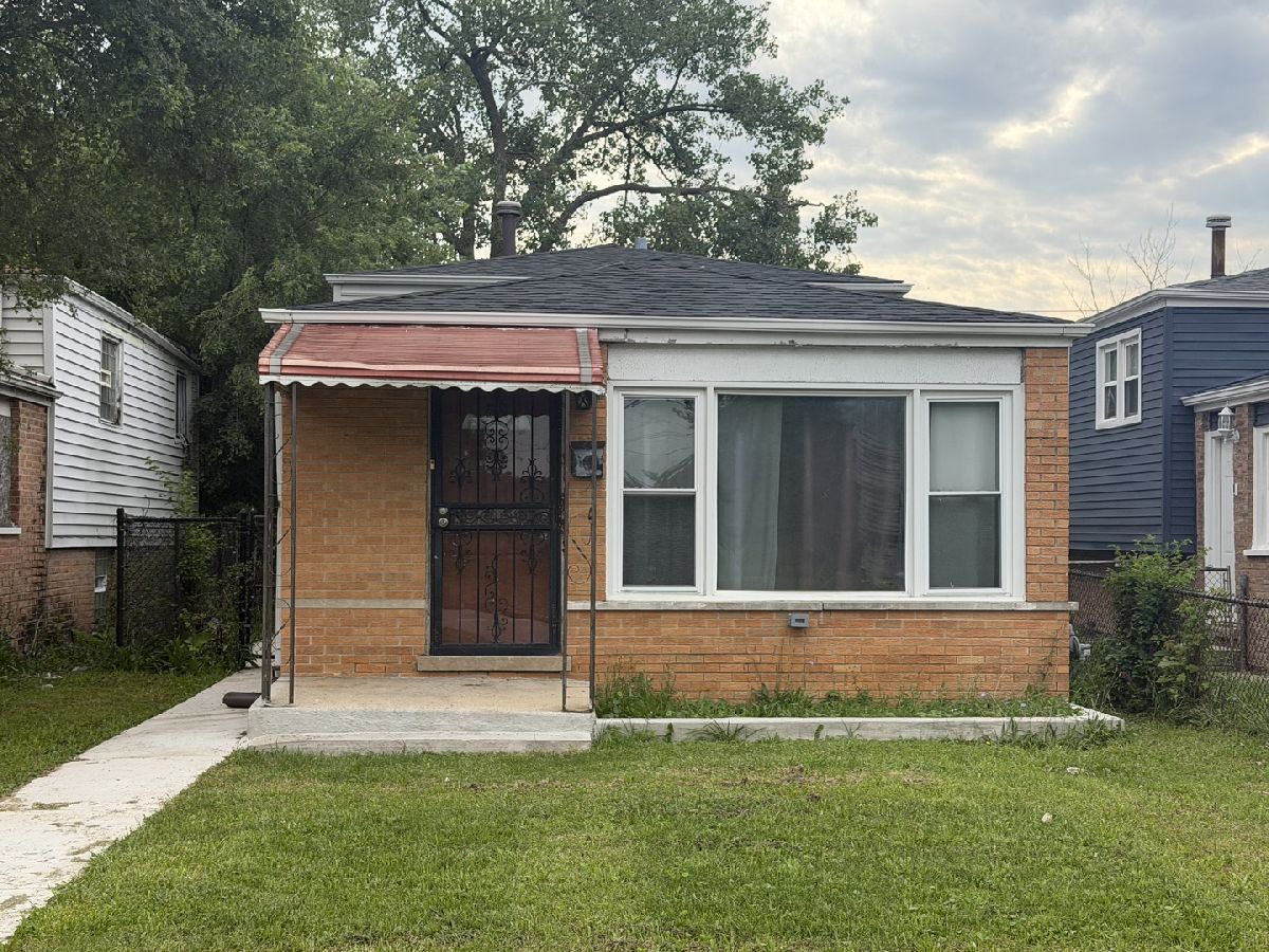  For Sale Harvey Illinois, 14613 Winchester Avenue