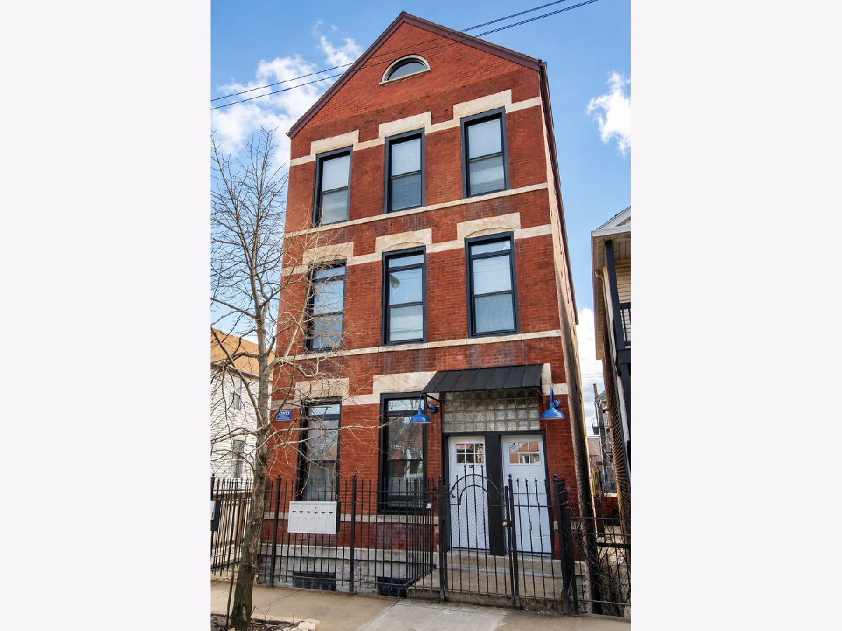Condos & Townhomes & Homes Rented Pilsen Chicago Illinois, 2117 18th