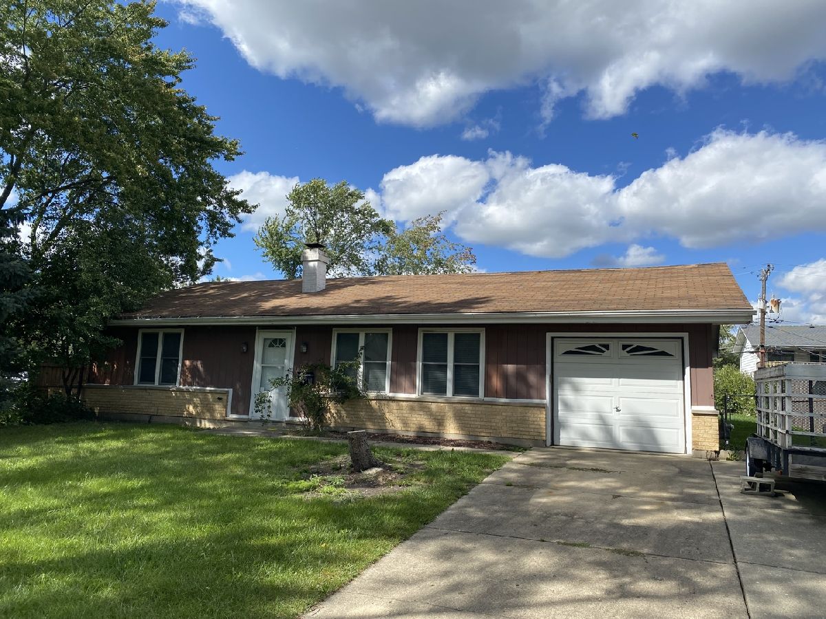 Homes For Sale High Point Hoffman Estates Illinois, 1530 Hassell Road