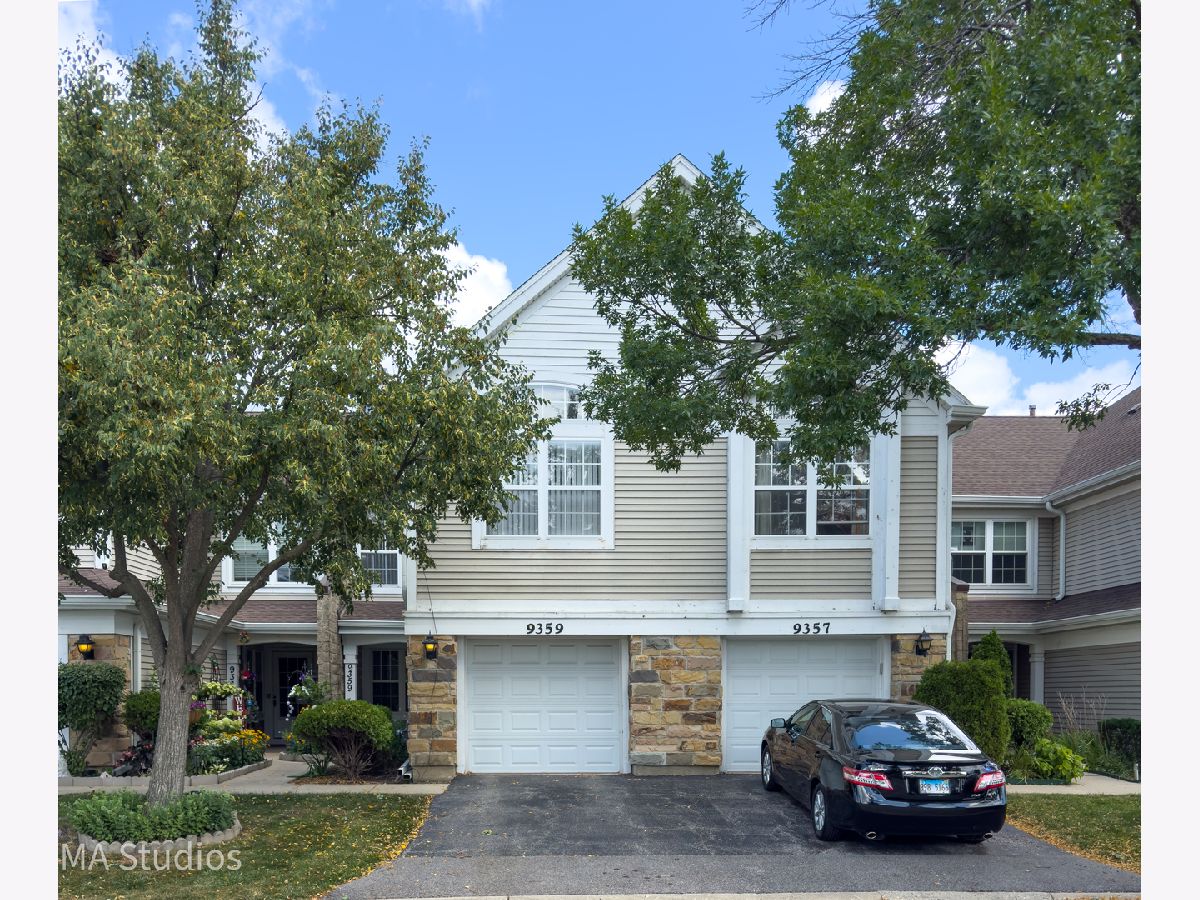 Townhomes For Sale Concord Park Des Plaines Illinois, 9359 Brockton Lane