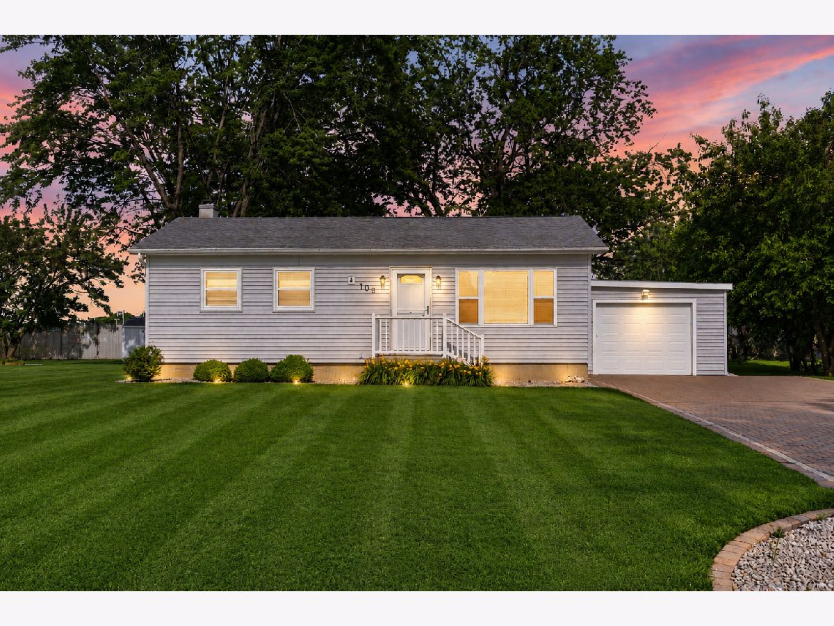  For Sale Shorewood Illinois, 108 Dante Court