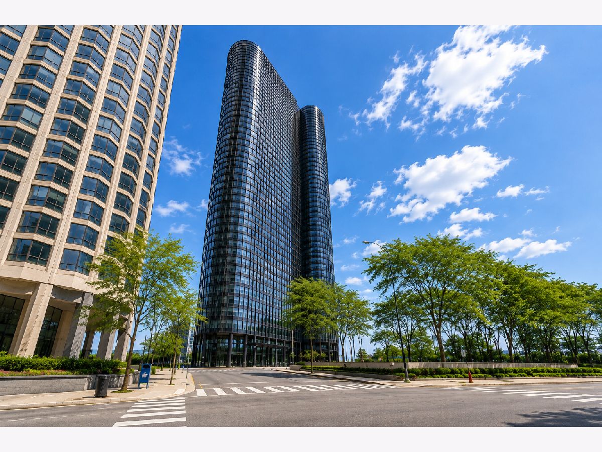 Condos & Townhomes Rented Harbor Point Chicago Illinois, 155 Harbor
