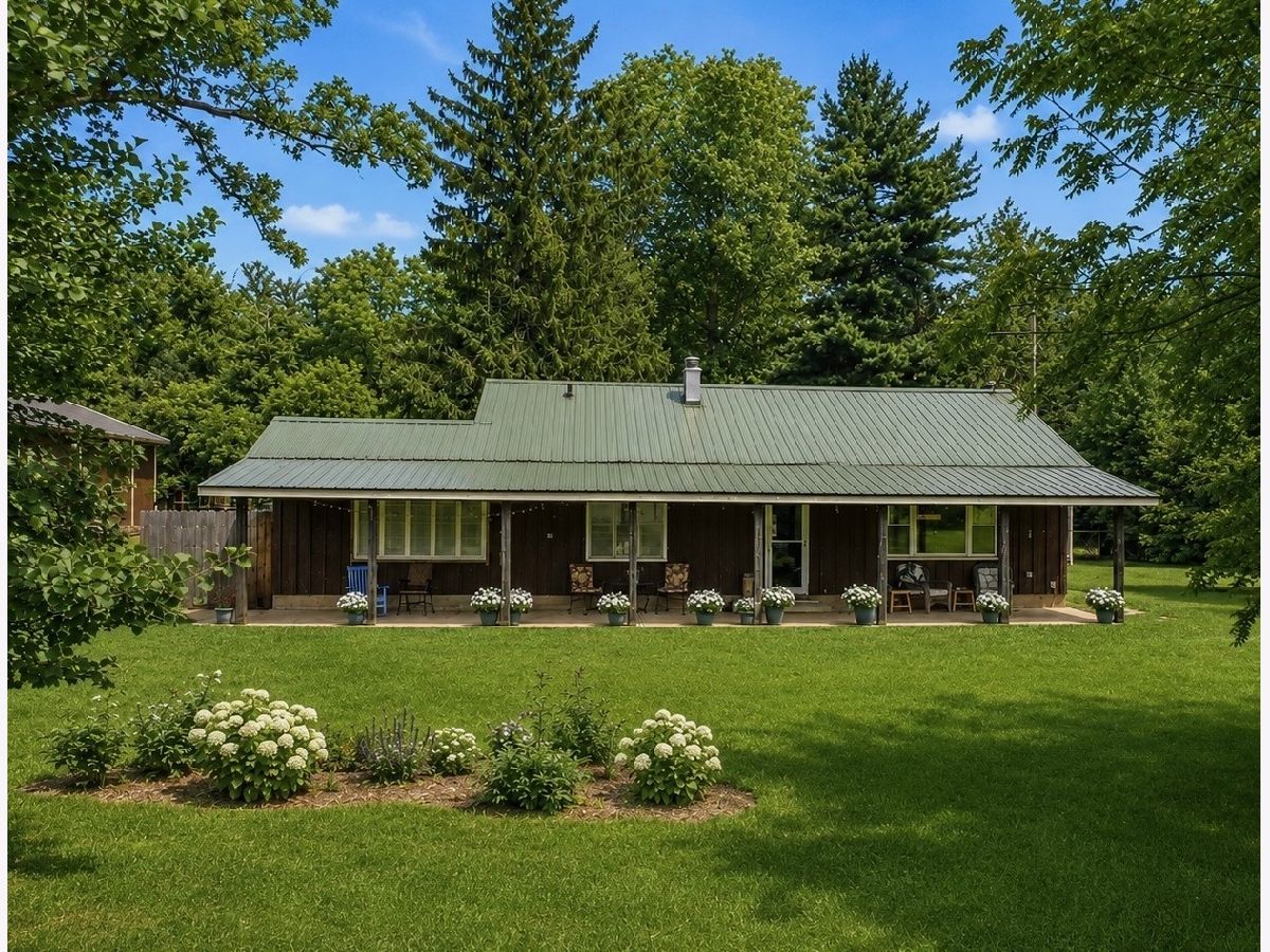  For Sale Paw Paw Illinois, 3435 Howlett Road