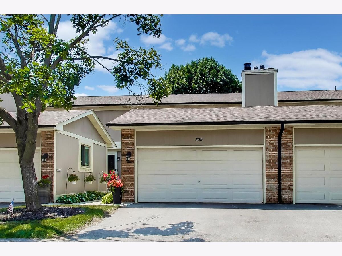  For Sale Deerfield Illinois, 309 Redwing Drive