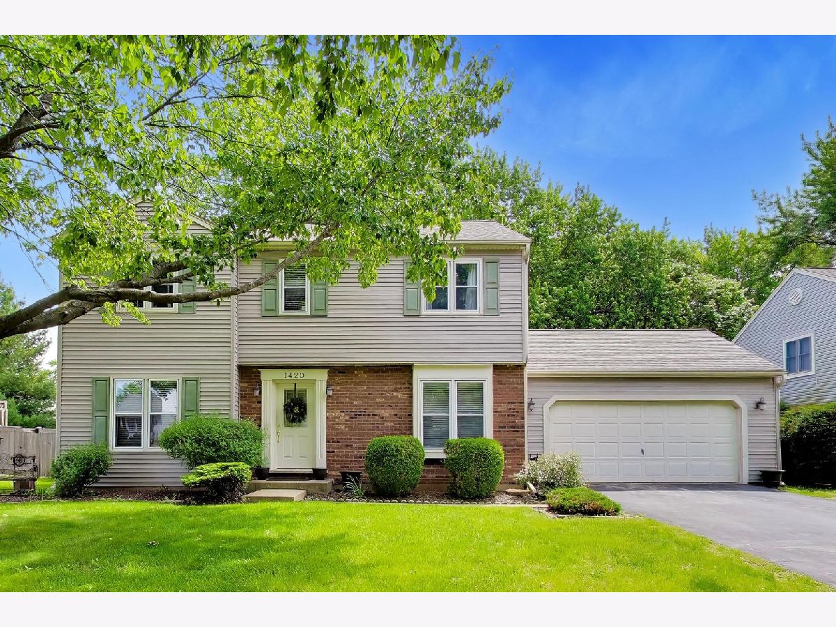  Rented St Charles Illinois, 1420 Marie