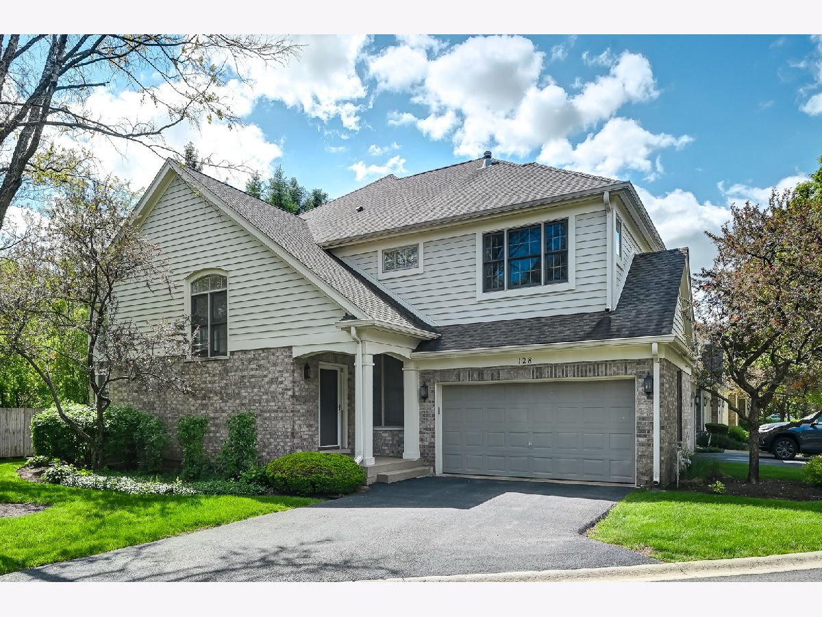  For Sale La Grange Illinois, 128 Fairway Drive