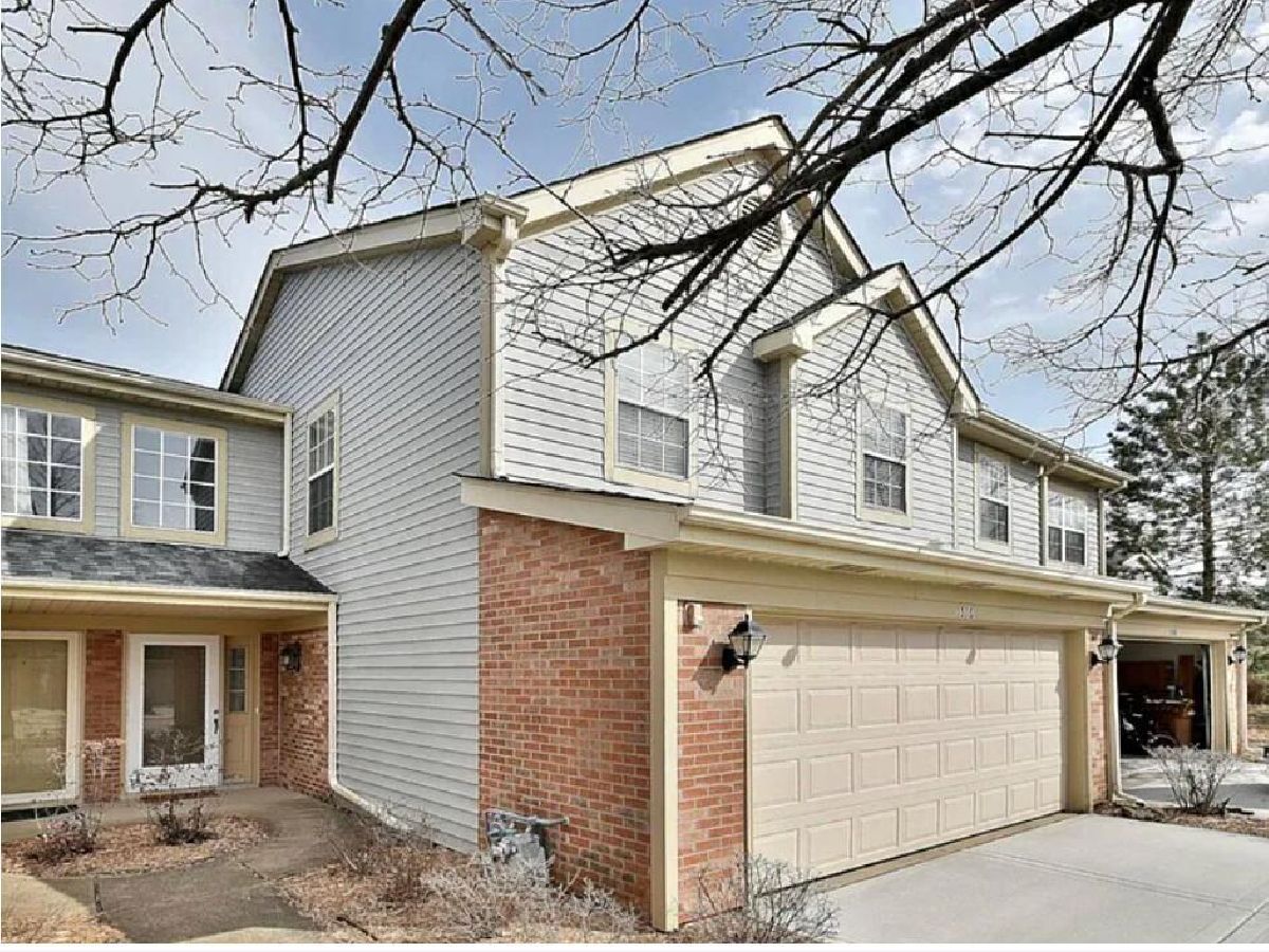  For Sale Glendale Heights Illinois, 1516 Club Drive