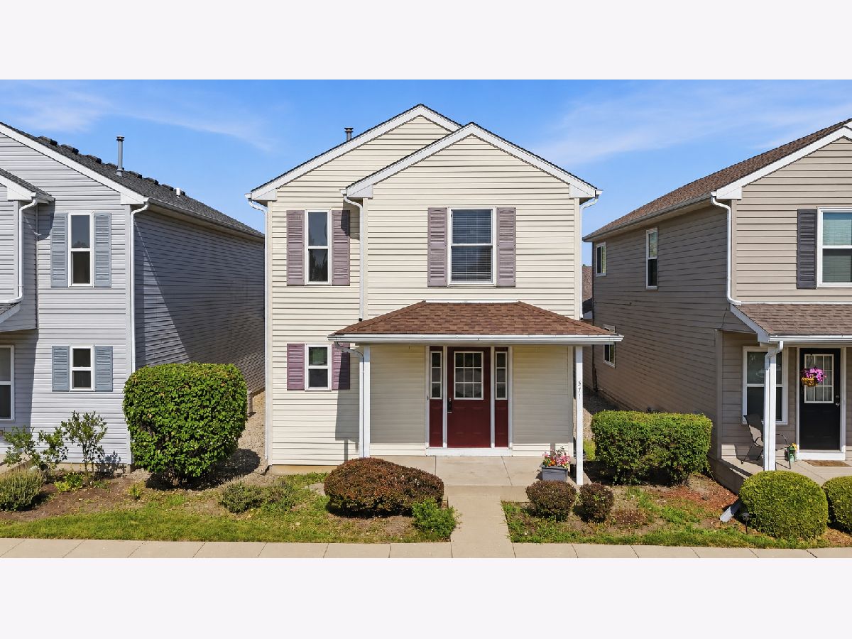  For Sale Harvard Illinois, 571 Sandy Court