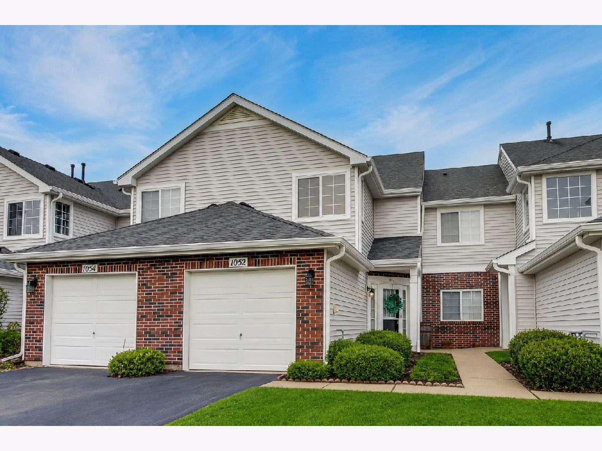  For Rent Darien Illinois, 1052 Ripple