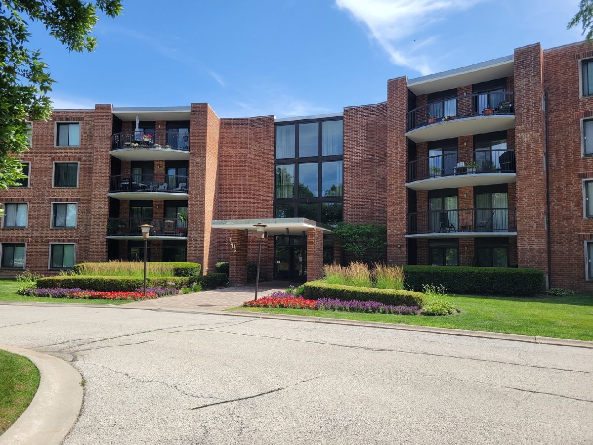  For Rent Arlington Heights Illinois, 1505 Central