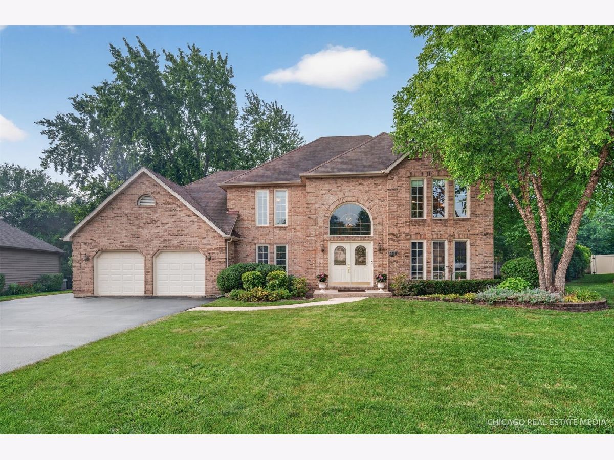  For Sale Roselle Illinois, 425 Brentwood Court