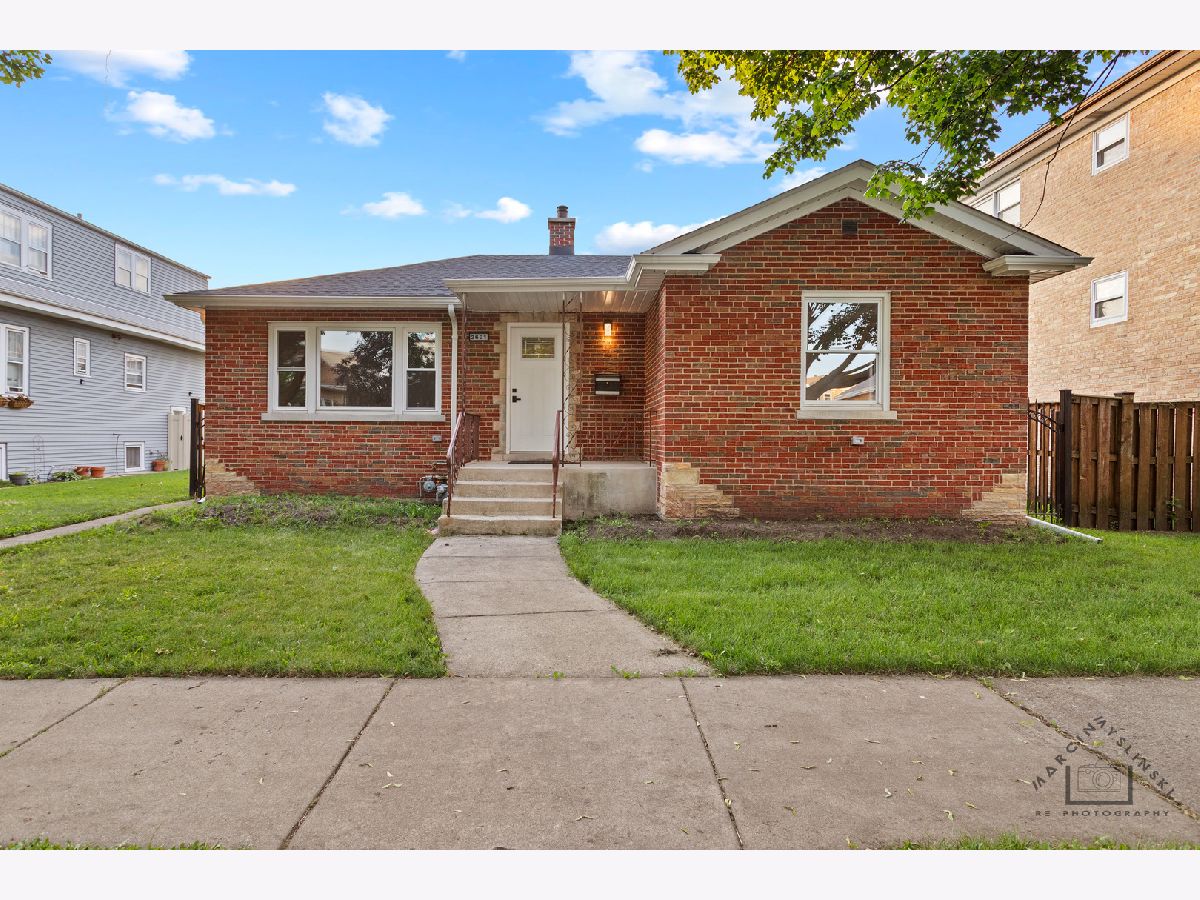  For Sale Elmwood Park Illinois, 2601 74th Avenue