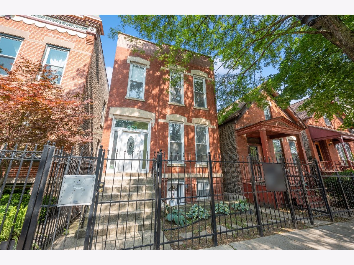  For Rent Chicago Illinois, 921 Oakley