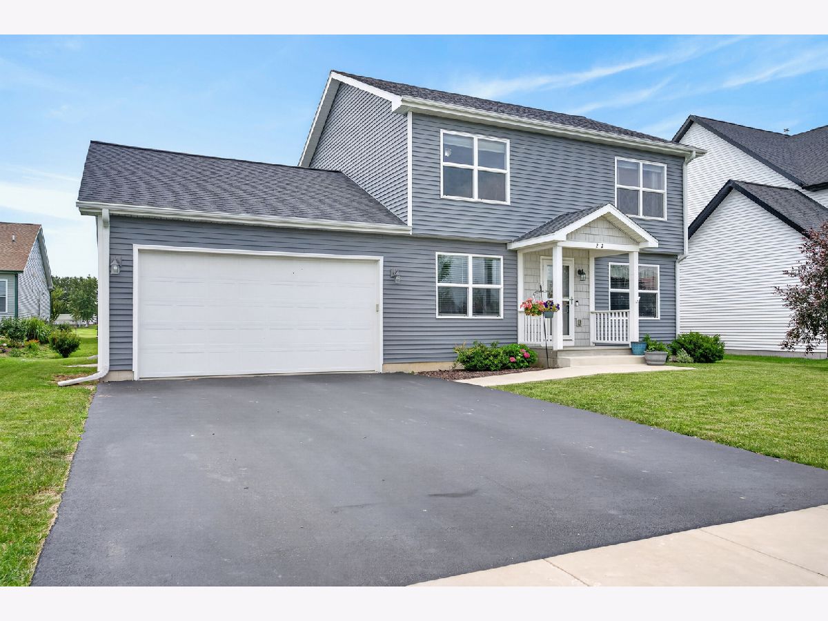  For Sale Cortland Illinois, 22 Bluebell Avenue