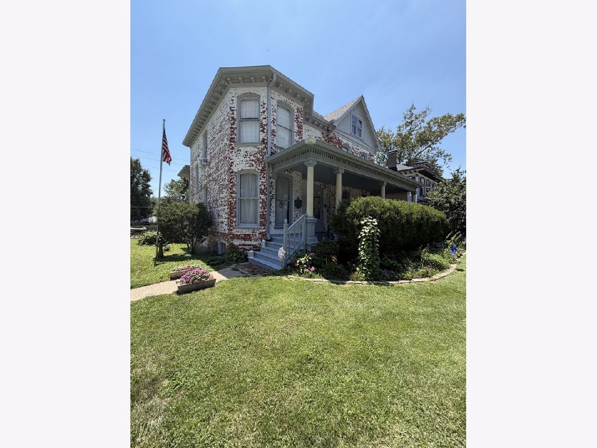  For Sale Decatur Illinois, 451 Macon Street