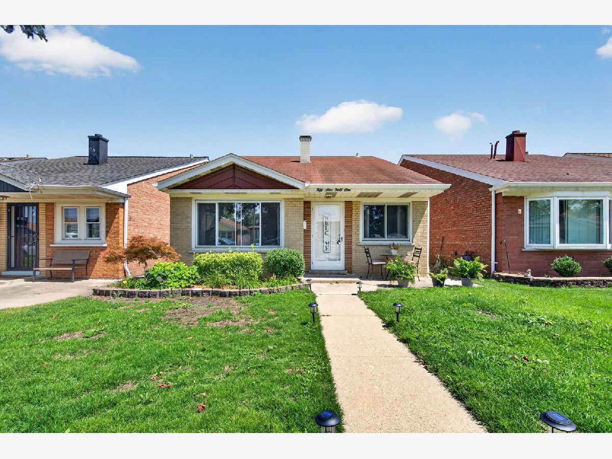  For Sale Chicago Illinois, 5941 Parkside Avenue