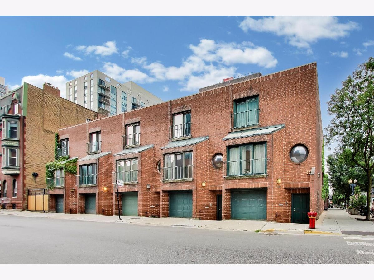  For Rent Chicago Illinois, 171 Goethe